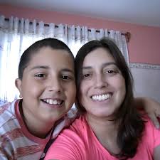 Lorena Hamilton's Instagram, Twitter & Facebook