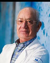 Dr. Gustavo Ramírez Wiella Schwuchow