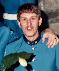 Condolences to the Family of Gord Lidstone one of our own…..gone too soon.