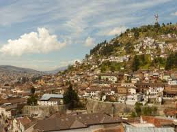 Das unesco weltkulturerbe der altstadt ist gespickt. Quito Die Hauptstadt Ecuadors