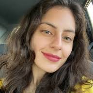 Valeria Servin's Instagram, Twitter & Facebook