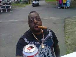 Lester 'beetlejuice' green stopped by this morning and gave howard a bunch of new factoids about himself. Pin On Funny