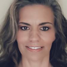 Tracey Woodside's Instagram, Twitter & Facebook