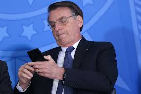 President jair bolsonaro renewed his threats against brazil's democracy in a speech on tuesday before thousands of supporters, many of whom openly cal(.). Brazil Bolsonaro Blocks Critics On Social Media Human Rights Watch