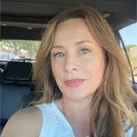 Sharon Smeltzer's Instagram, Twitter & Facebook