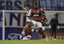 Assistir vélez sársfield x flamengo ao vivo online dia 20/04/2021 sem travar, o melhor site pra ver flamengo e vélez sársfield em hd grátis é aqui no futemax.gratis! Flamengo Bate O Velez De Virada Em Estreia Na Libertadores Gazeta Esportiva