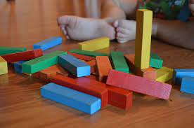 En este artículo te explicaré 10 actividades y juegos para niños autistas que servirán para que se diviertan y para que aprendan varias habilidades. Juegos Didacticos Para Ninos Con Autismo Off 63