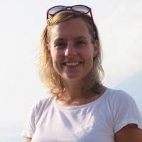 30+ "Esther Arnold" profiles