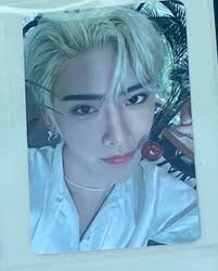 some of the ricky photocards and trading cards from fan-con today!