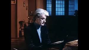 Stanislaw Neuhaus plays Frédéric Chopin http://pianoexplorations/chopininterpreters