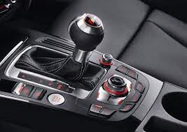 Audi Si Allarga La Gamma Con Cambio S Tronic Motorage New Generation Audi A4 Audi Volkswagen