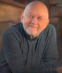 This project was Jim's last photographic assignment. He regretted his work  at the zoo was cut short by the need of swift medical attention.