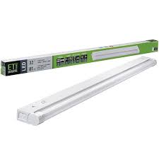 Eti 32 In Led Beam Adjustable Under Cabinet Strip Light Linkable Plug In And Direct Wire 1000 Lumens 2200k 3000k Dimmable 53505111 In 2020 Strip Lighting Beams 3000k