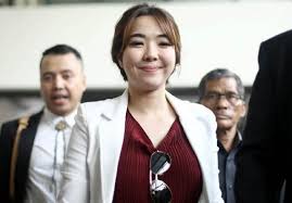 Wijaya saputra pria yang kini tengah dekat dengan gisella anastasia (tribunjakarta.com). Gisel Lagi Galau Ada Masalah Dengan Wijaya Saputra Fajar