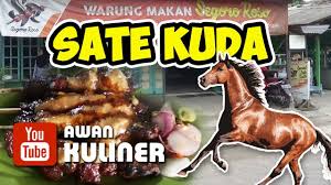 Jadi kalau anda berangkat dari warung ini menyediakan dua buah menu wajibnya warung sate yaitu sate kuda dan tongseng kuda. Sate Kuda Penambah Stamina Bikin Ketagihan Jogja Street Food By Awan Kuliner