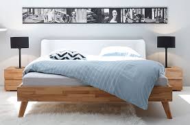 Das twils bett natural ist das erste bett aus dem hause twils mit einem komplett aus holz gefertigten kopfteil.jetzt online beraten lassen und bett kaufen! Belama Ihr Fachhandler Fur Betten Lattenroste Matratzen In Berlin