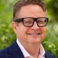 David Wiesner's Instagram, Twitter & Facebook