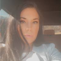 Sarah Lindberg's Instagram, Twitter & Facebook