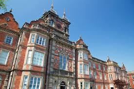 Premium location with gas, water and electricity bills included. 15 Top Rated Tourist Attractions In Leeds Planetware