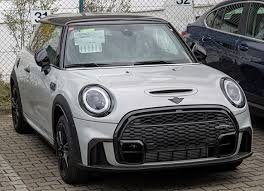 Although some sound insulation materials and the back seat have been removed, the racy mini interior remains tastefully finished and. File 2021 Mini Hatch F56 John Cooper Works Img 4048 Jpg Wikipedia