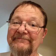 Chance encounter with fellow B-2-2 veteran at convention