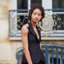 This is such a special. Willow Smith Tells Mom Jada Pinkett Smith She Self Harmed After Whip My Hair Popularity Teen Vogue
