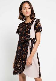 Sms ke 0857 1956 9999 / pin : 30 Model Dress Batik Modern Kombinasi Elegan Terbaru