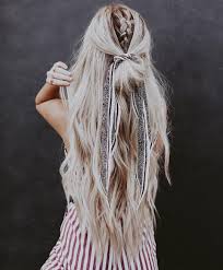 Half Up Style W Kendy Du Habit Hand Tied Extensions Hippie Hair Long Hair Styles Medium Hair Styles