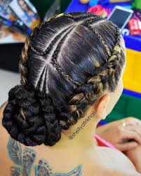 Bun On Natural Hair Ideas That Create Polished Look New Natural Hairstyles Natural Hair Styles Natural Hair Bun Styles Hair Styles