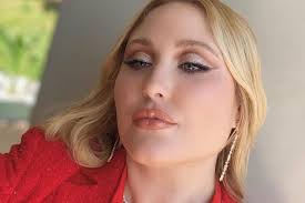 How old is hayley hasselhoff? David Hasselhoff S Daughter Hayley Hasselhoff Becomes The First European Playboy Plus Size Model Insights About Her Dating Life