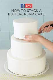 Watch And Learn How To Stack A Buttercream Cake Using Wooden Dowel Rods This Technique Is Just What You Need When Making B Cake Buttercream Cake Cupcake Cakes