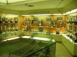 Jun 29, 2021 · messi's second goal vs bolivia he makes it look so, so easy. Trophy Room Section Museum Before The Remodeling Trophy Rooms Barcelona Museum Remodel
