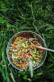 Mein Lieblings Sommer Quinoa Salat Vegan Glutenfrei Rezept In 2020 Quinoa Salat Quinoa Salat Rezepte Quinoa