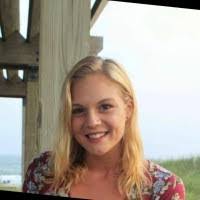 Amanda Saucier's Instagram, Twitter & Facebook