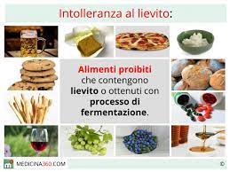 Fra gli alimenti senza lievito che si possono mangiare troviamo senz'altro caffè, caffè d'orzo, fiocchi d'avena, frutta fresca, verdure, uova, thè verde, marmellata, verdure, carne (specie quella bianca), pesce, legumi, muesli, cereali senza glutine e tisane perfette da consumare dopo i pasti, come ad esempio quella con i semi di finocchio. Intolleranza Al Lievito Sintomi Cosa Mangiare Cibi Consentiti E Da Evitare