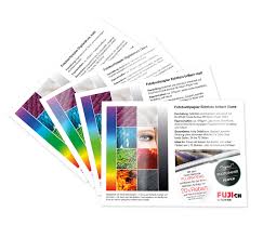 Das fotocover in glänzend oder matt können sie mit individuellen fotos gestalten, einen text hinzufügen oder cliparts verwenden. Fotobuch Echtfoto 30 30 Gestalten Mehrfacher Testsieger Fuji Ch