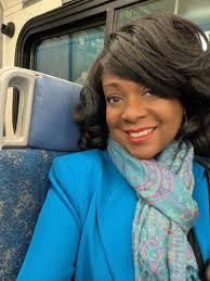 🚉Today I headed out to the Self-Made Breakfast Tour, presented by PARO  Centre For Women's Enterprise Canada and hosted by Anna Sinclair