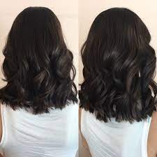 Tiefes Dunkles Schokoladenbraunes Lob Mittellanges Haarschnitt Neue Sommertransformation Lockt Gesundes Haar Coupe De Cheveux Coupe De Cheveux Moyenne Cheveux