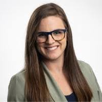 Cara Maples's Instagram, Twitter & Facebook