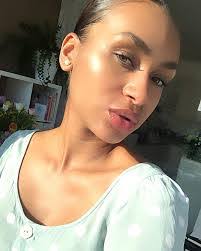 Shanice Thomas's Instagram, Twitter & Facebook