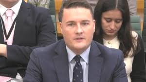 Wes Streeting pledges stability for community pharmacy amid financial  pressures