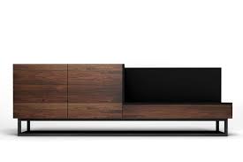 Tv mobel 366 produkte sale bis zu 48 stylight. Tv Board Nussbaum Massiv In Drei Grossen Holzpiloten