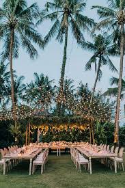 Our summer themed wedding collection includes raffia decor, ceramic vases, decorative sea shells, and lanterns to capture the warm and fresh outdoor style for couples. 25 Stunning Beach Wedding Ideas You Can T Miss For 2021 Emmalovesweddings