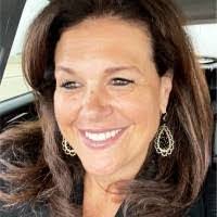 Jenny Pagano's Instagram, Twitter & Facebook