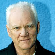 Zencilerin amerika birleşik devletleri'nde özgürlüklerine kavuşamayacaklarına ve dolayısıyla afrika'ya geri dönmeleri gerektiğine inanan reverend earl little. Malcolm Mcdowell I Have No Memory Of Doing Most Of My Films Malcolm Mcdowell The Guardian