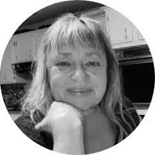 Donna Weldon's Instagram, Twitter & Facebook