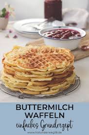 Sonntag Ist Kuchentag Buttermilchwaffeln Mit Heissen Kirschen Holunderweg18 Rezept Buttermilchwaffeln Waffeln Mit Buttermilch Fluffige Waffeln