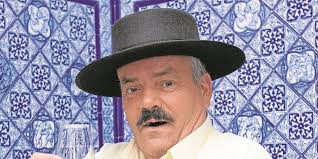 Juan joya borja, nombre real de 'el risitas', conocido por aparecer en los el andaluz permanece ingresado en el hospital de la caridad (sevilla), tras haberle sido amputada una de sus piernas. Juan Joya Borja El Risitas Cunaaaoooooo