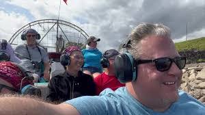 Dinah Morrison's Instagram, Twitter & Facebook