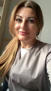 Hello y'all💗💗 I am separated and divorced fully, I am new here. I know  that I am already an older woman, and I may not be as attractive as before,  but if